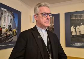 Ordynariusz polowy Wojska Polskiego: sama wojna potwierdza — żołnierze oczekują wsparcia kapelanów title=